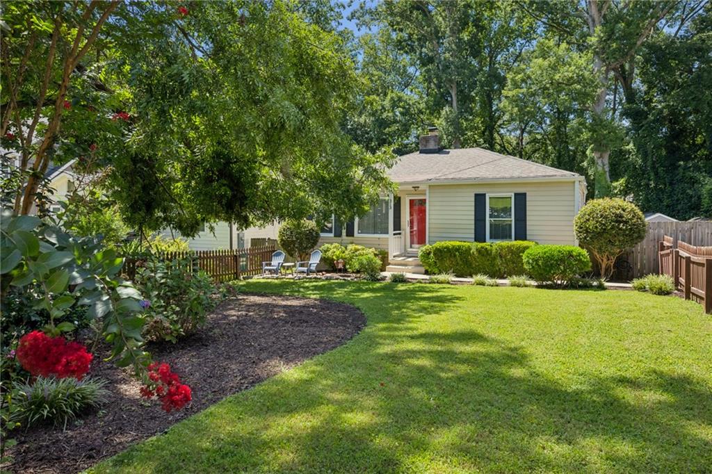 313 Eleanor Street SE — photo