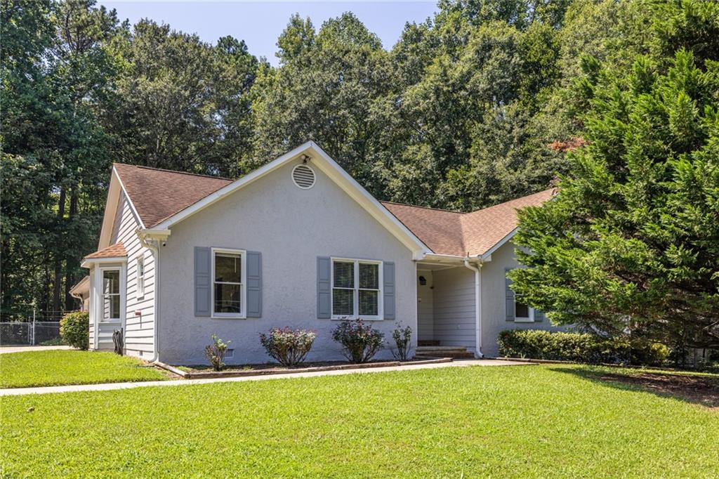 215 Valley Brook Trail — photo