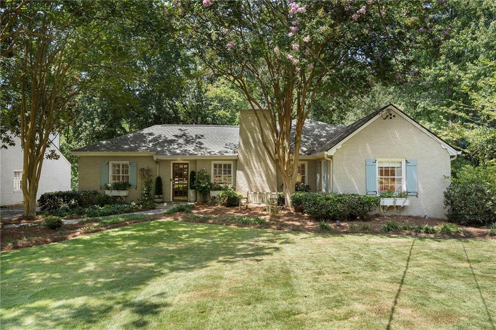 874 Artwood Road NE — photo