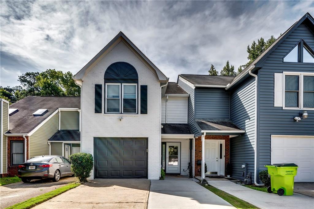 7982 Creekstone Way — photo