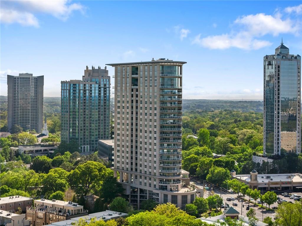 2881 Peachtree Road NE Unit 802 — photo