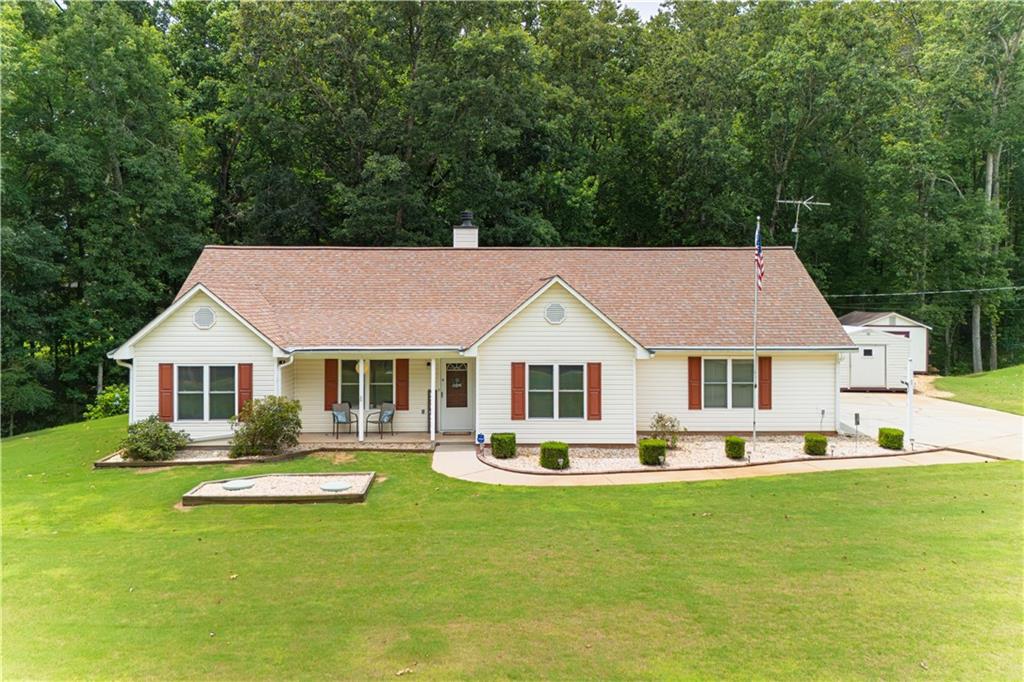 187 Cedar Ridge Road, Locust Grove, GA 30248
