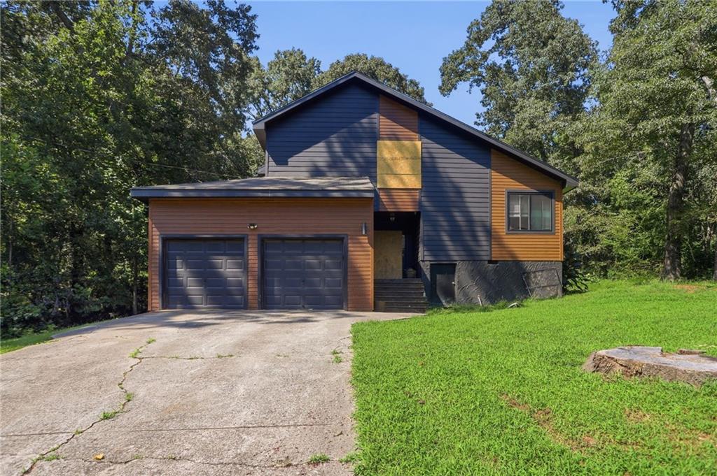 2668 Royal Oak Court — photo