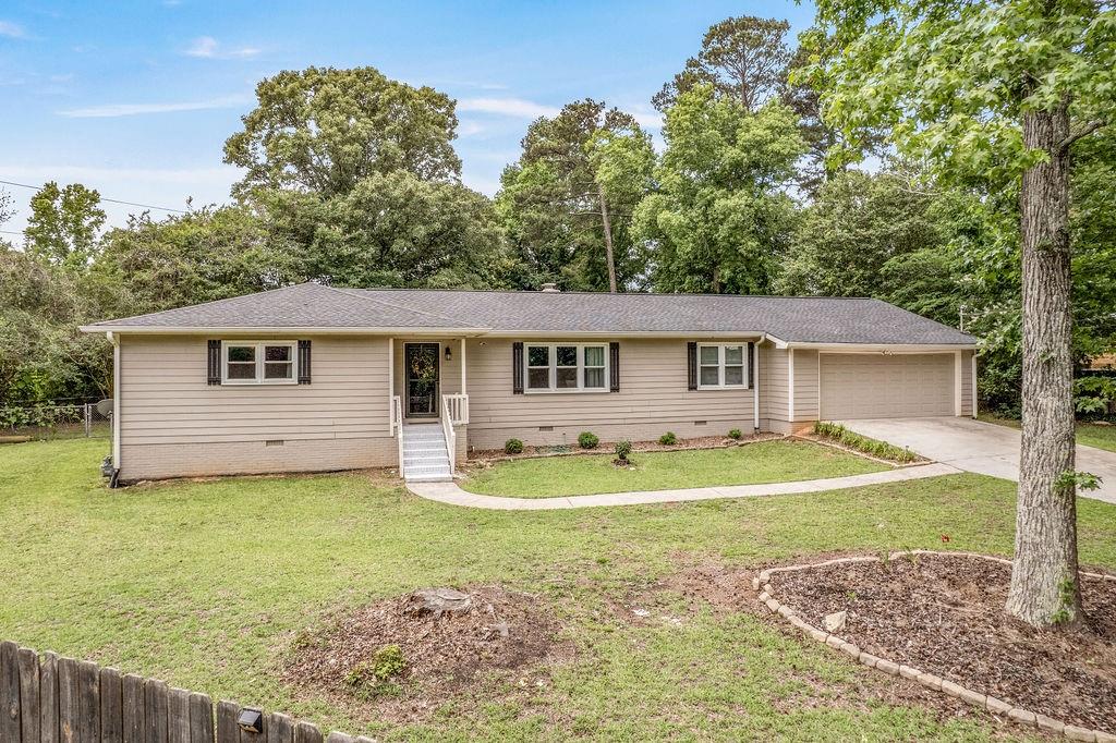 25 Pine Chase Drive — photo