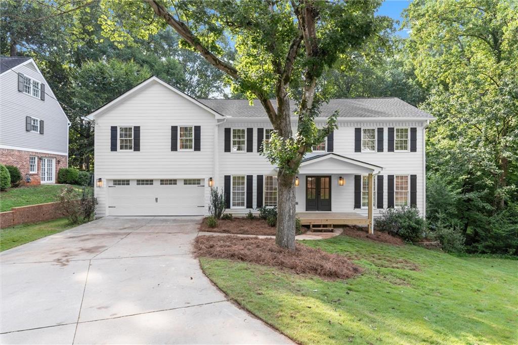 5177 Riverhill Road NE — photo