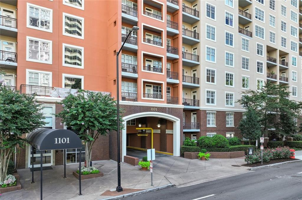 1101 Juniper Street NE Unit #319 — photo