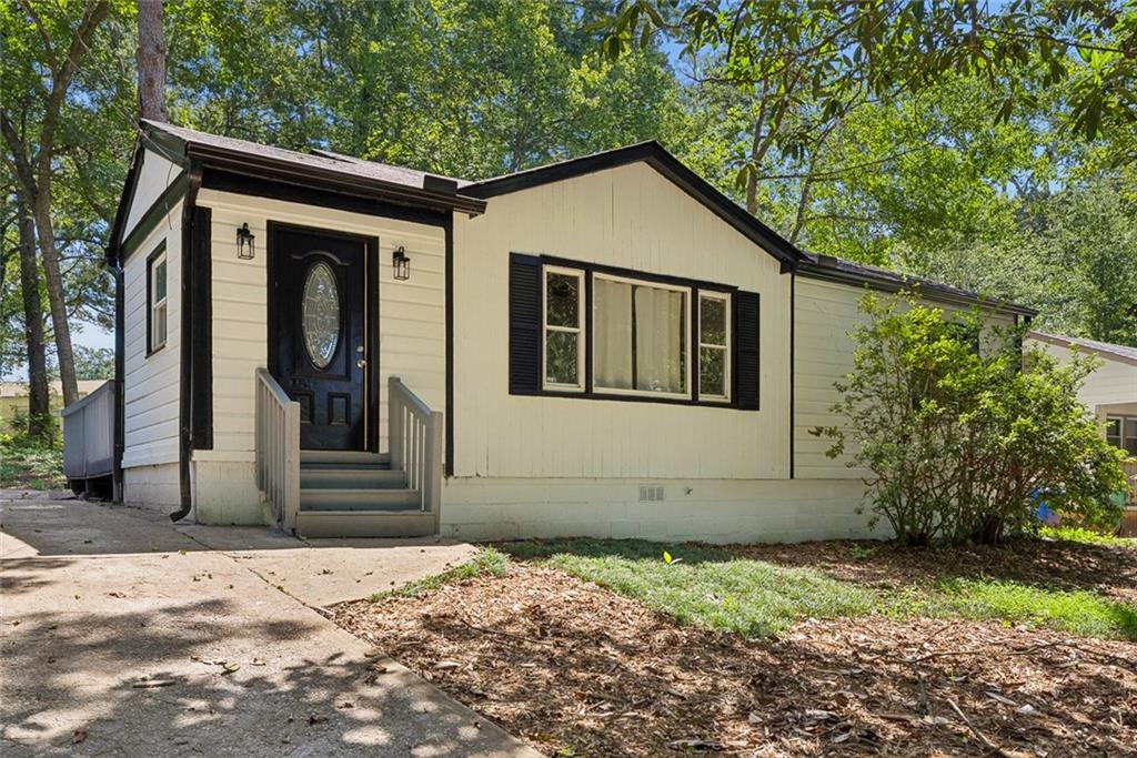 1790 Elaine Drive — photo