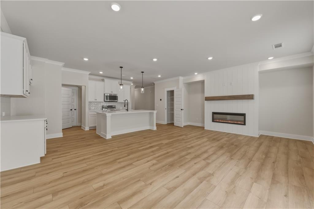 Home in Auburn, GA 30011 — photo 2
