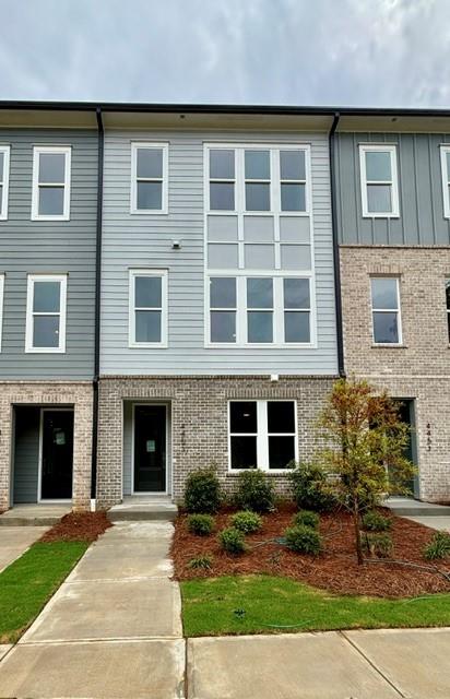 4453 Gradient Lane — photo