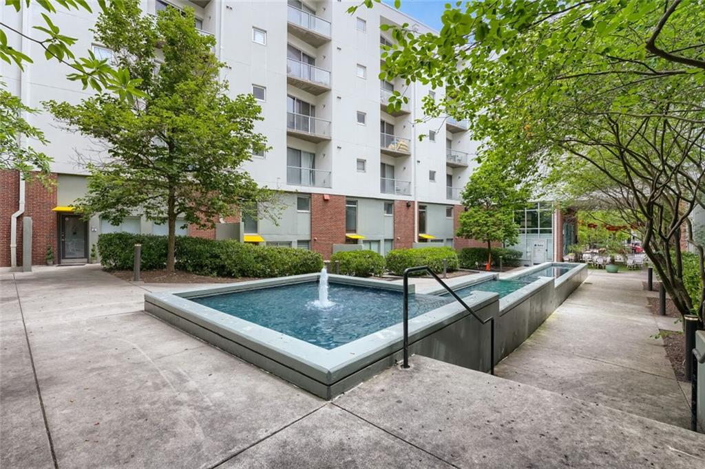 620 Glen Iris Drive NE Unit 216 — photo