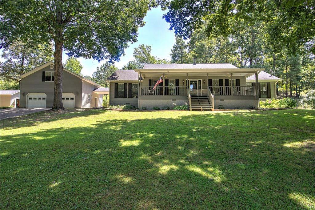 90 Striker Road — photo