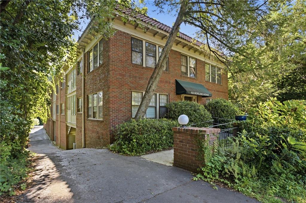 633 Moreland Avenue NE Unit 4 — photo