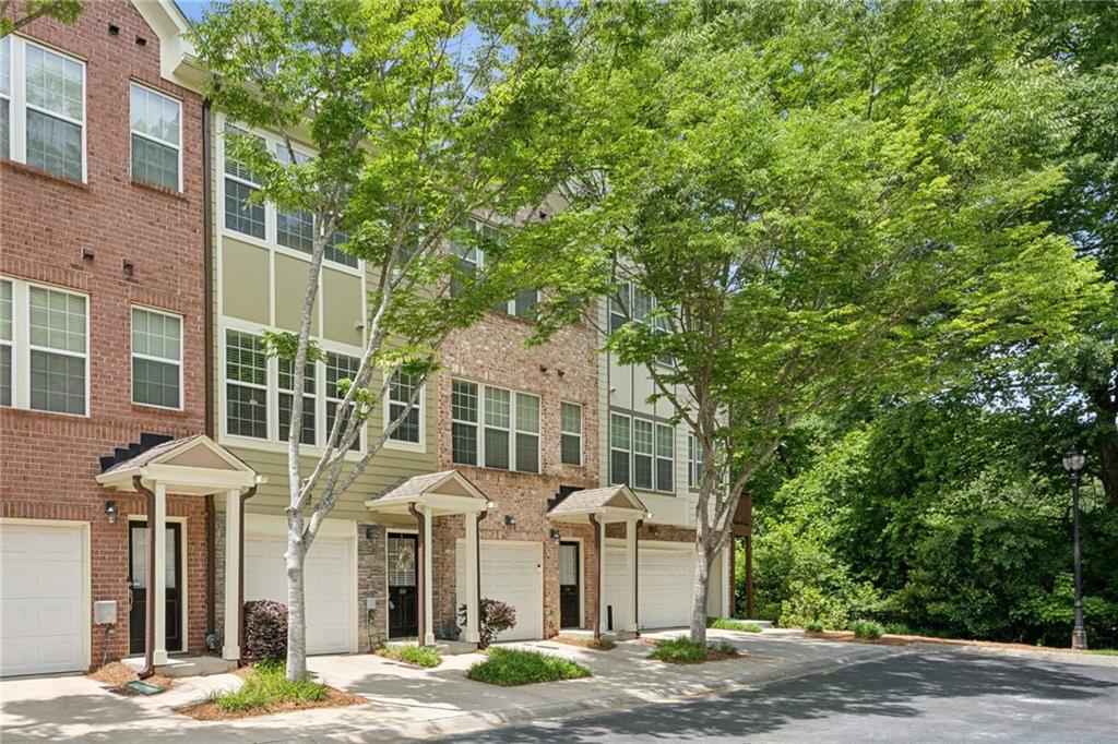 3732 Ashford Creek Lane NE Unit 2203 — photo