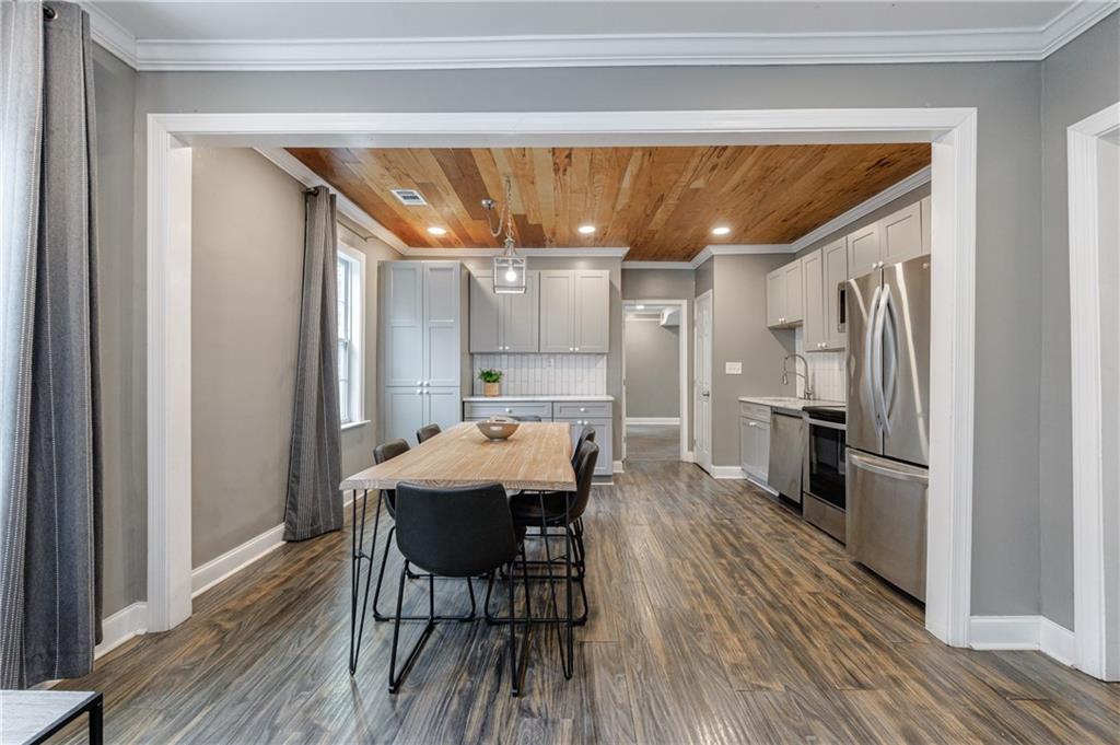 1012 Westmoor Drive NW — photo