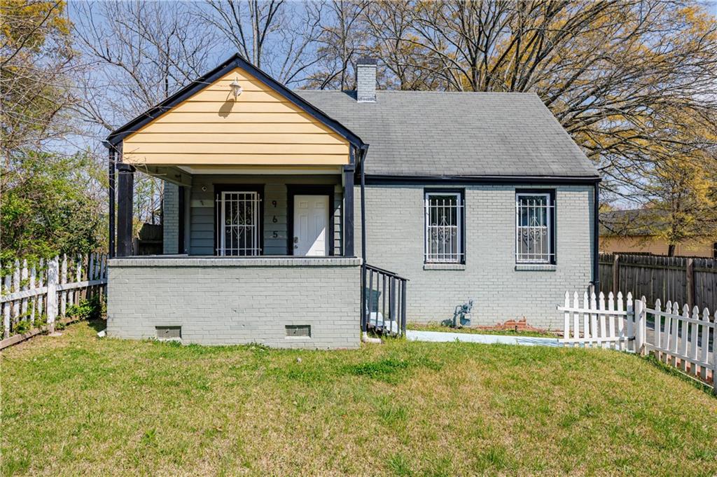 965 Mayson Turner Road NW — photo