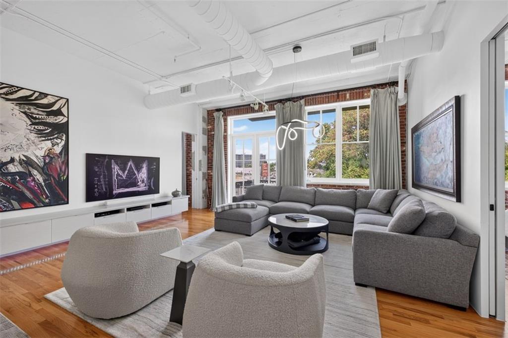 3235 Roswell Road NE Unit 602 — photo