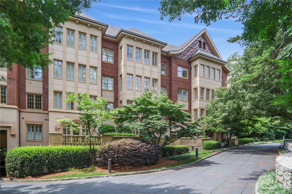 1717 N Decatur Road NE Unit 309 — photo