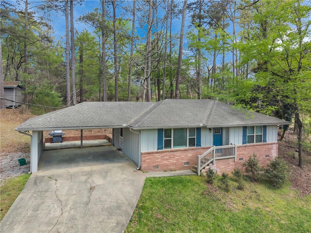 6005 Dolvin Lane — photo
