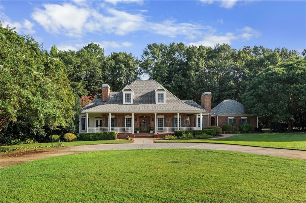 75 Rivercreek Crossing — photo