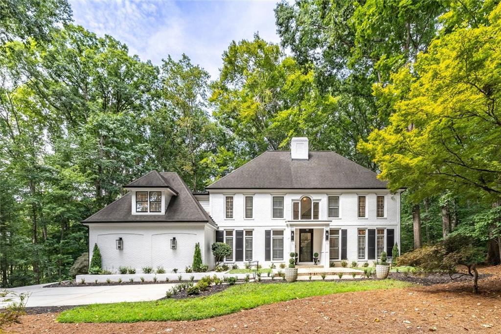 5585 Silver Ridge Drive — photo