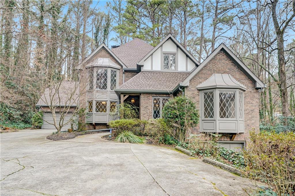 1701 Trotters Lane — photo