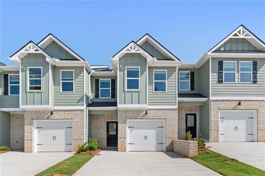 8316 Columbia Court — photo