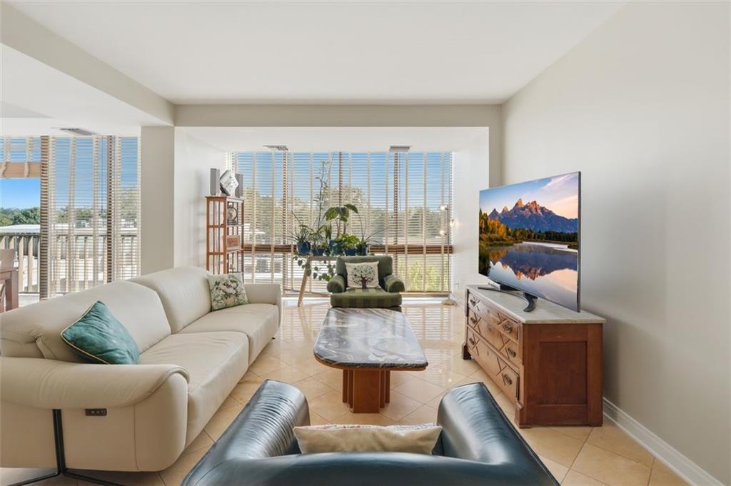 145 15th Street NE Unit 429 — photo
