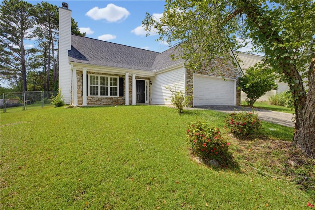 2545 Lake Royale Drive — photo