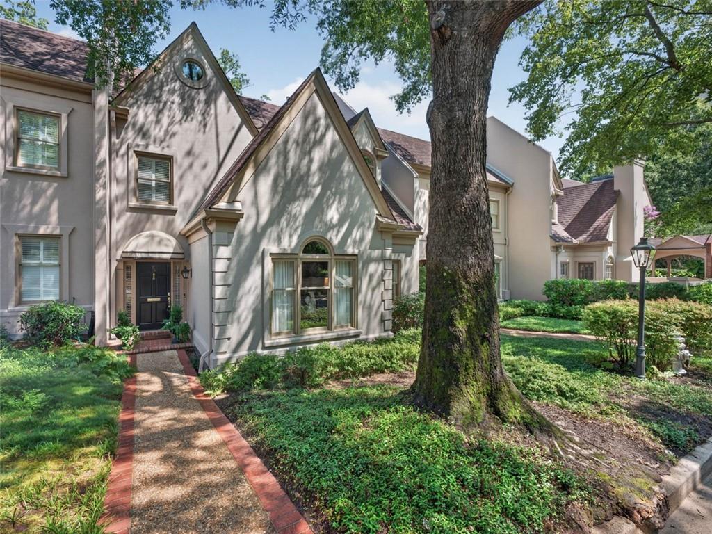 2525 Peachtree Road NE Unit 25 — photo