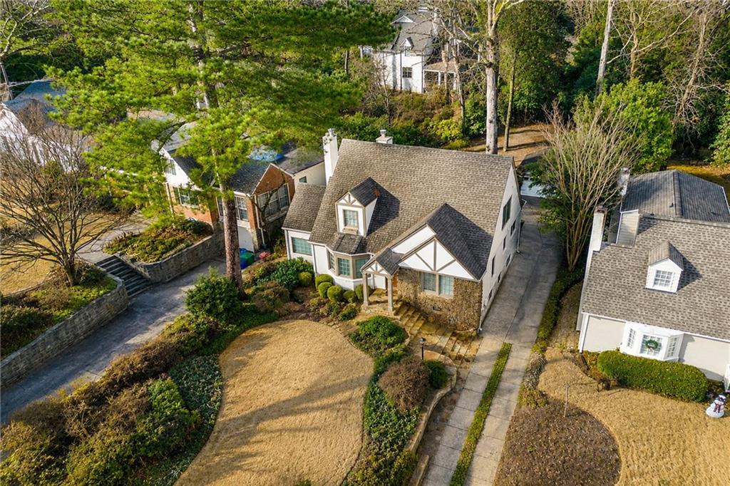 2896 North Hills Drive NE — photo