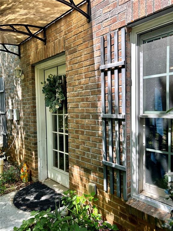 2216 Plantation Lane — photo