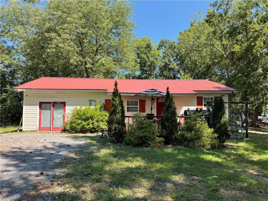 322 Circle Drive — photo