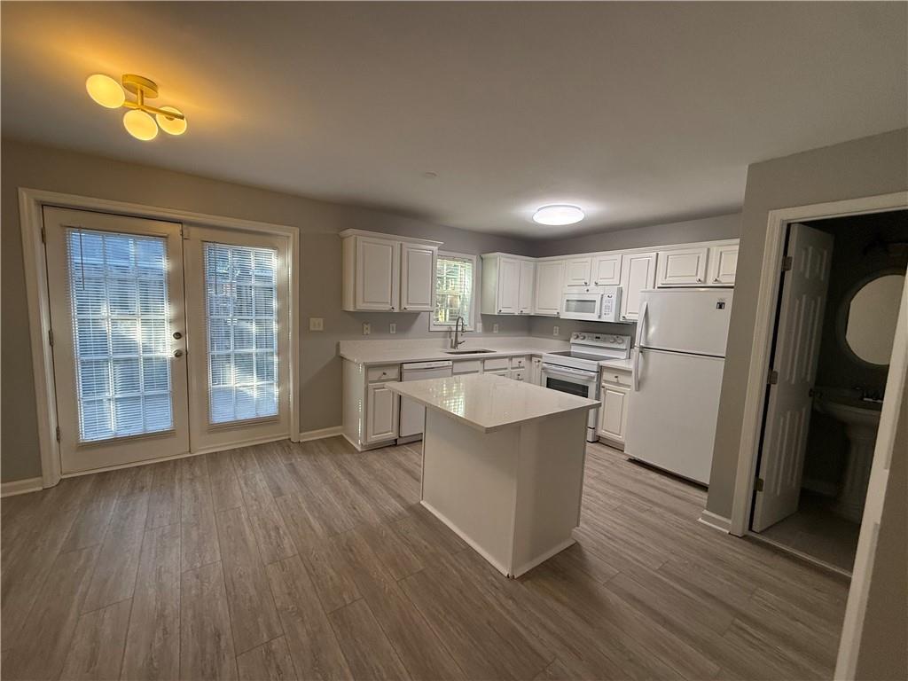 910 Summer Place — photo