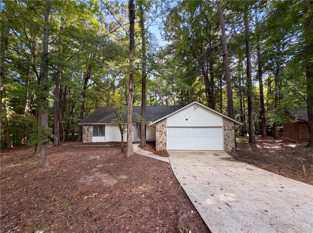 670 Marsh Court — photo