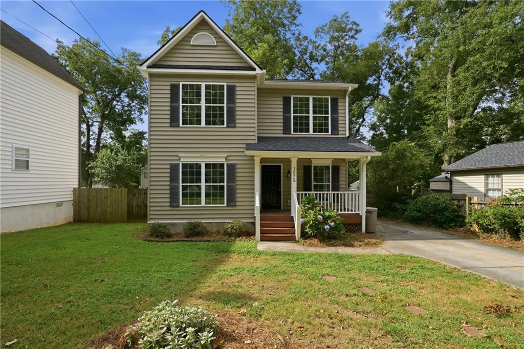 1575 Liberty Avenue SE — photo