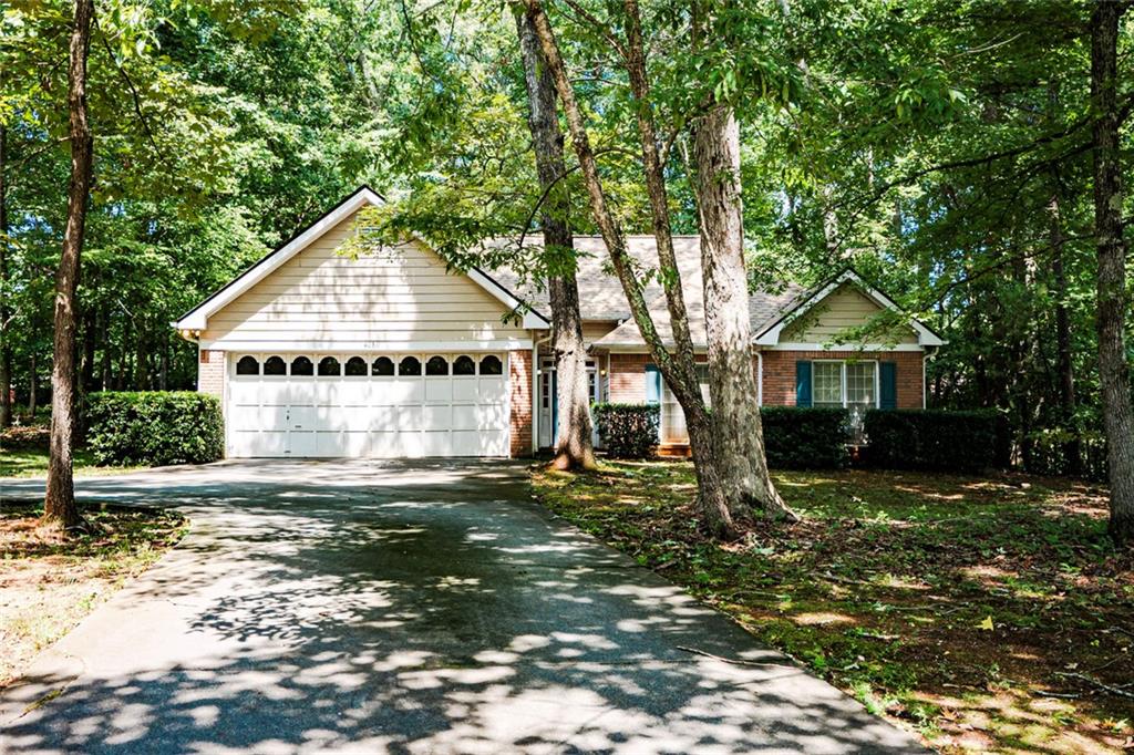 405 Radcliffe Trace — photo
