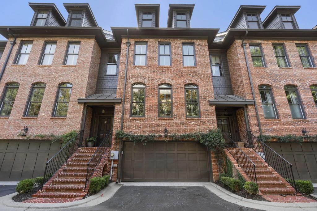 4222 Rickenbacker Drive NE Unit 22 — photo