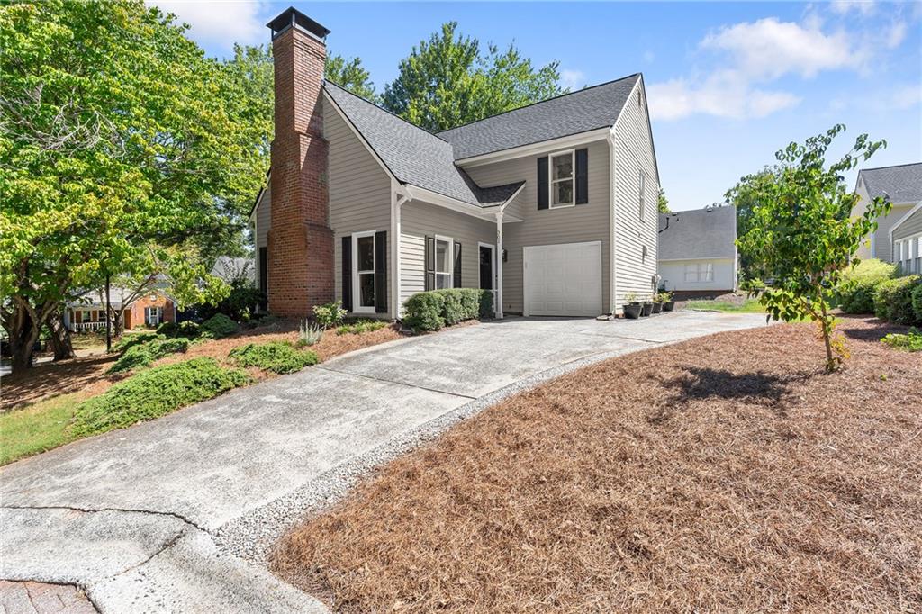 301 Roswell Green Lane — photo