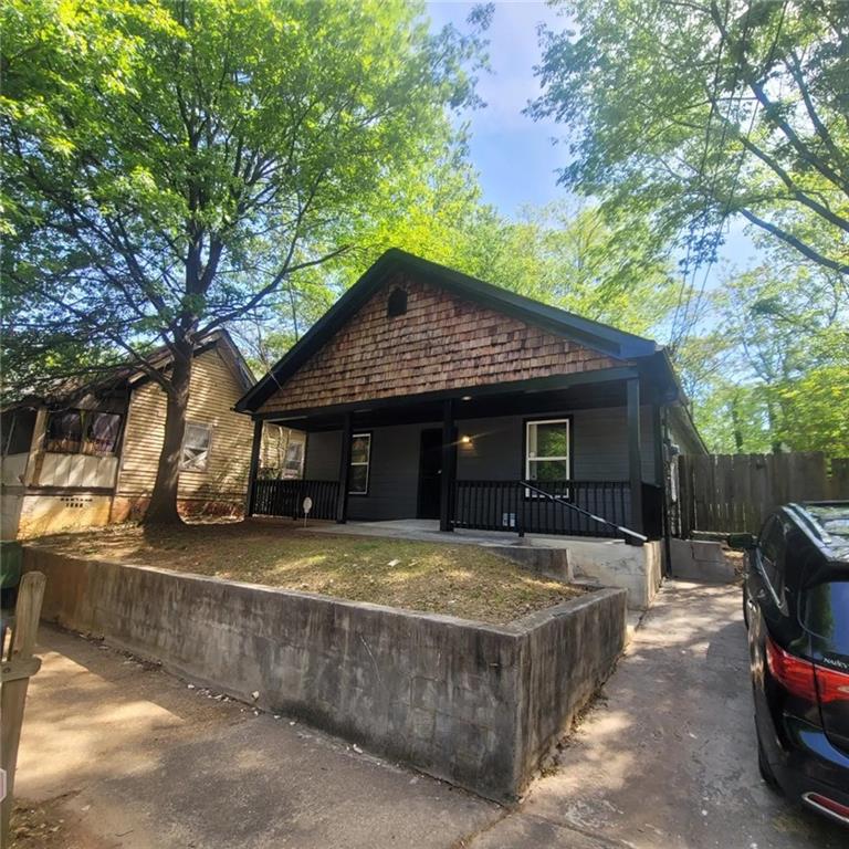 904 Smith Street SW — photo