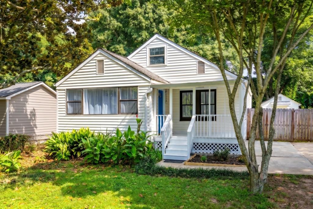 1066 Key Road SE — photo