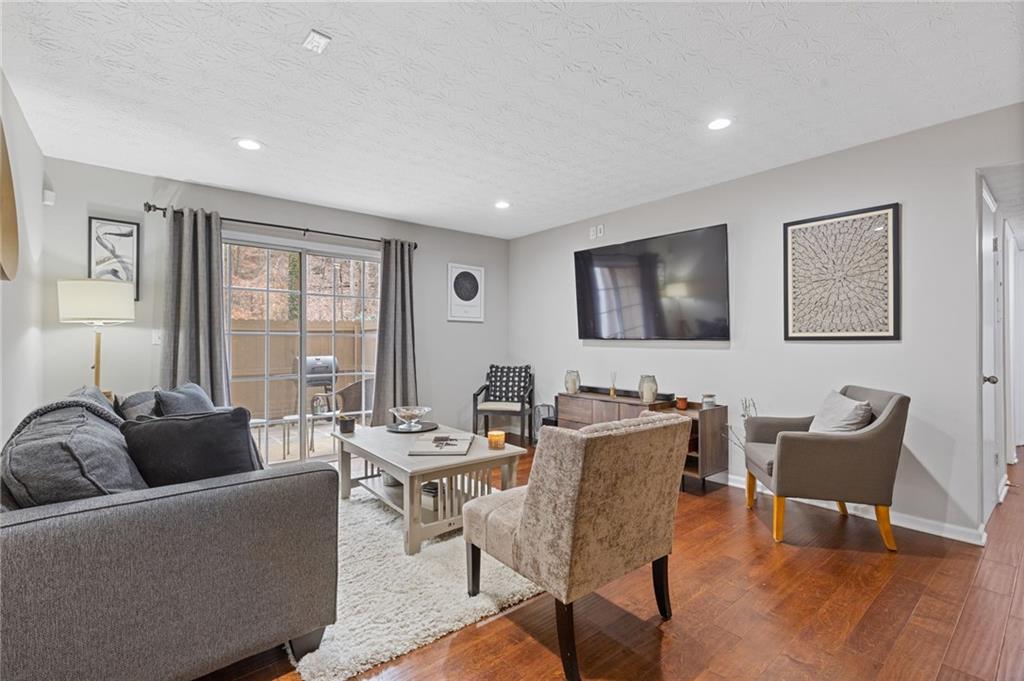3135 Seven Pines Court Unit 106 — photo