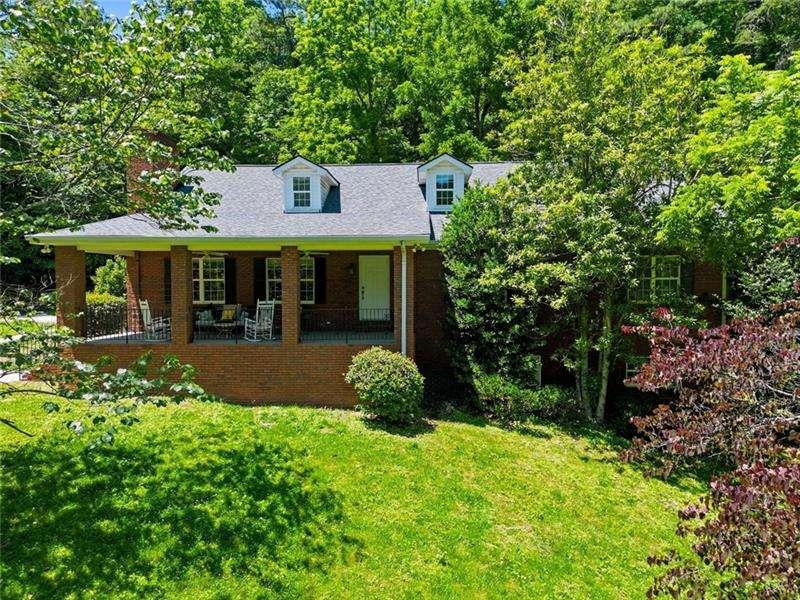 1511 Sandy Bottom Road — photo
