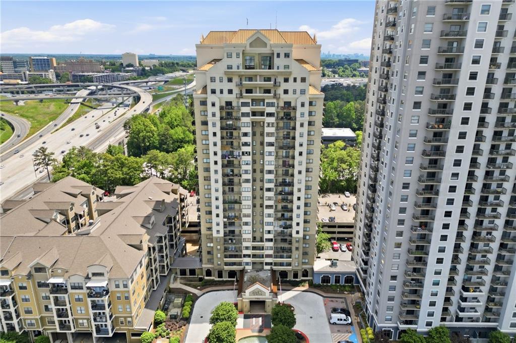 799 Hammond Drive Unit 402 — photo
