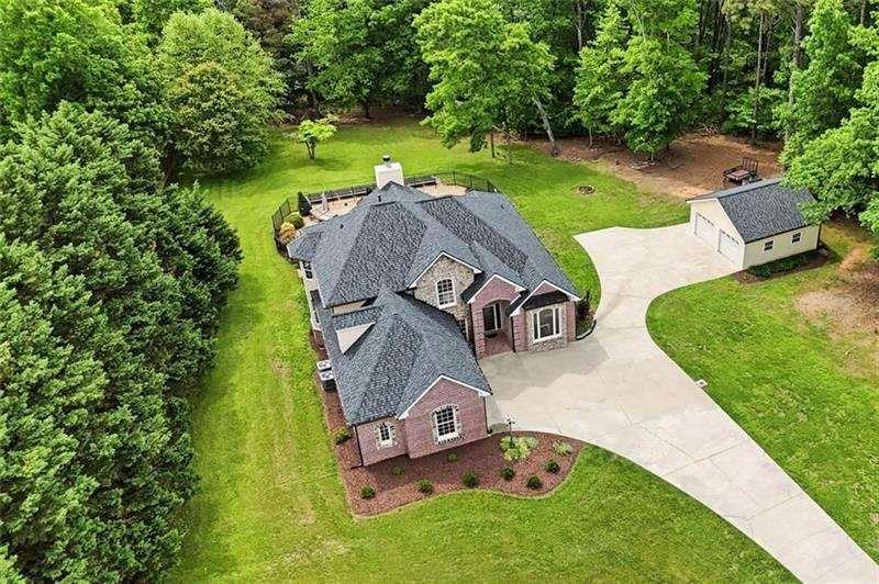 2235 Lower Burris Road — photo