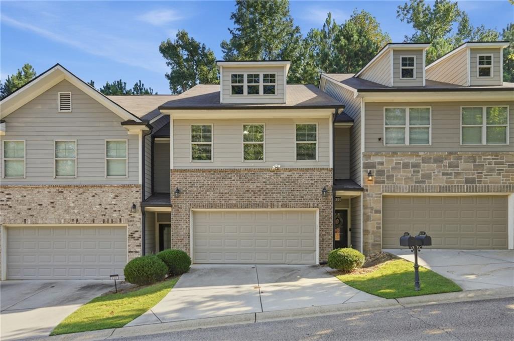432 Mulberry Row SE — photo