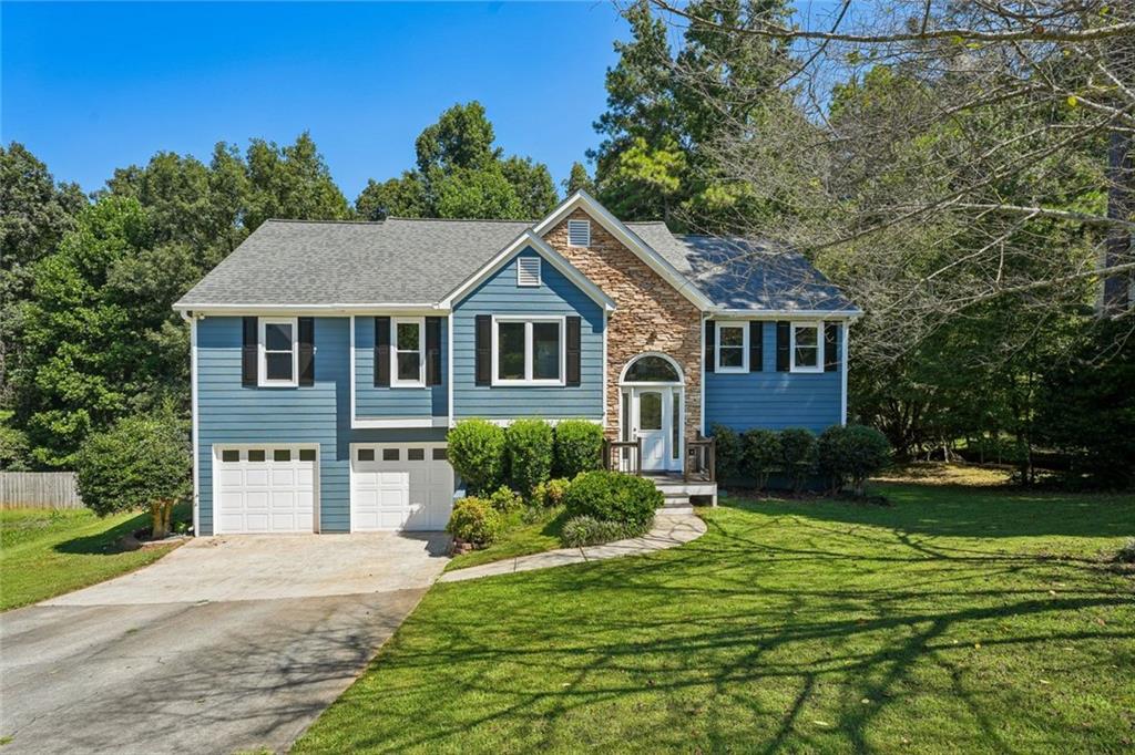 270 Wentworth Drive — photo
