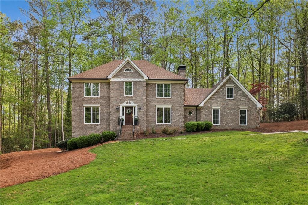 8025 River Circle — photo