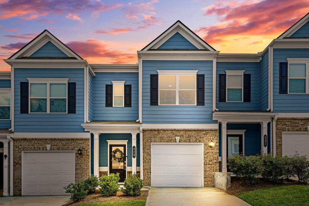 229 Dupont Drive — photo