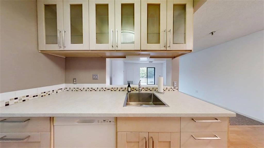 300 Johnson Ferry Road NE Unit B311 — photo