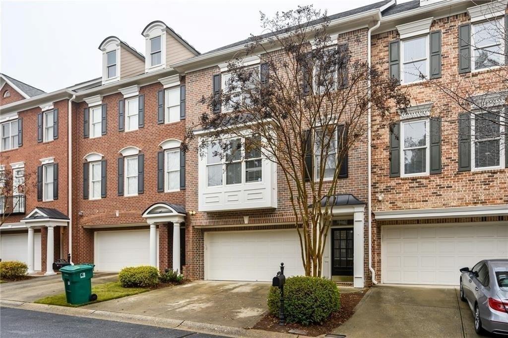 600 Vinings Estates Drive SE Unit B11 — photo